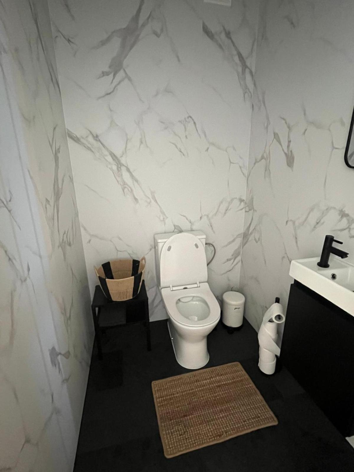 Вилла Gt Lounge Heusden-Zolder Экстерьер фото